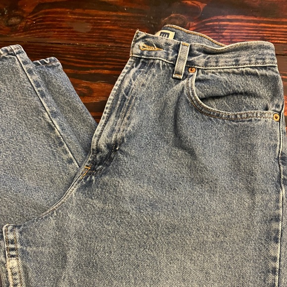 Gap Classic Mom Jean 12 Regular 13” rise vintage - Picture 9 of 9
